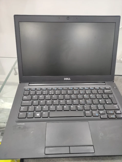 Dell latitude 7280 i7 vpro 256g RAM 16
