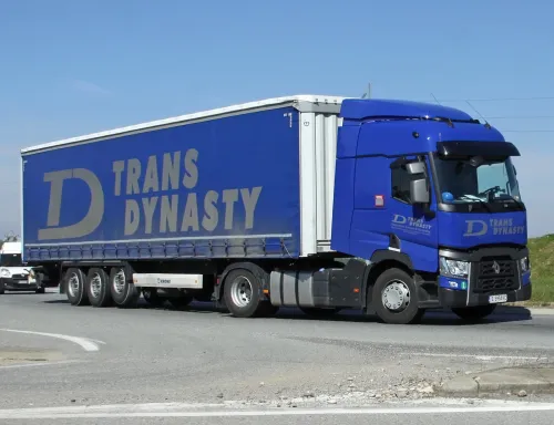 CHERCHE DES TRANSPORTEURS AVEC CAMION : SEMI REMORQUE 20T