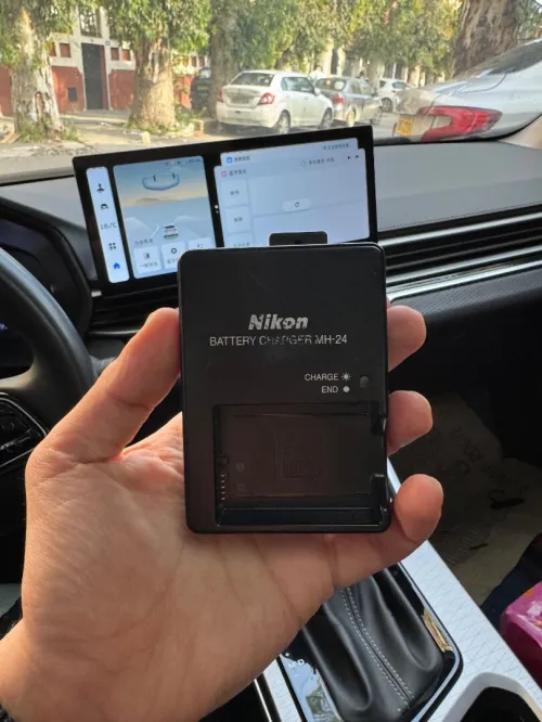 Nikon D3100 avec 2 objectifs