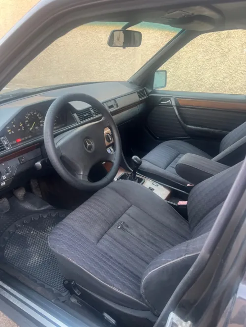 Mercedes Classe E 1992 124