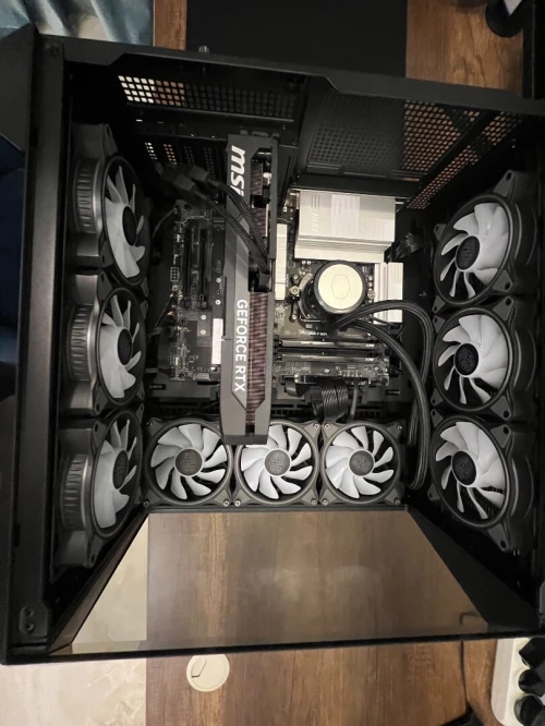 PC Gamer Ultra Puissant Ryzen 5 7600X + RTX 5070 12GB | 32GB RAM | SSD 1.25TB