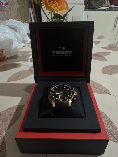 ساعة Tissot Seastar gold