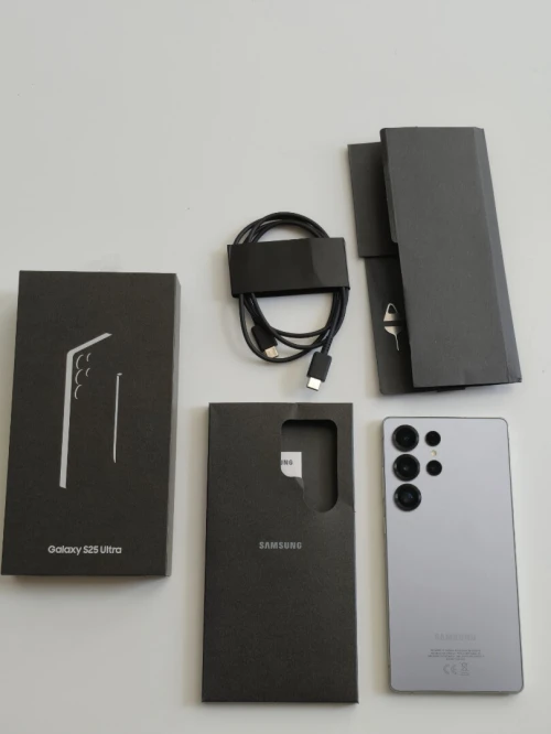 Samsung S25 Ultra