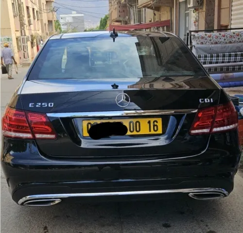 Mercedes Classe E 2014 Technologie +