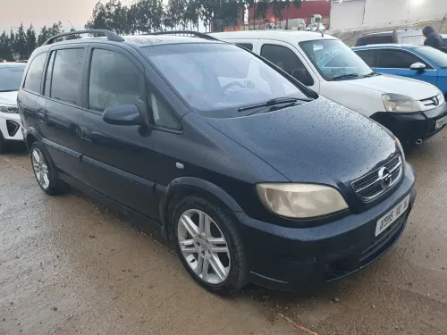 Opel Zafira 2002 OPC