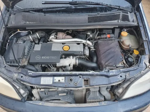 Opel Zafira 2002 OPC