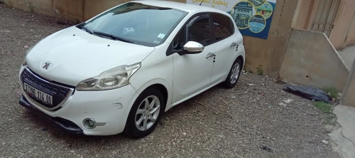 Peugeot 208 2014 208