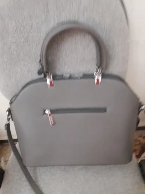 Joli sac, utilisé 2 ou 3 fois, acheté en France