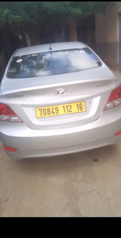 Hyundai Accent RB  4 portes 2012 Accent RB  4 portes