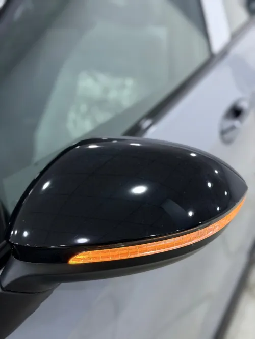 Volkswagen Golf 8 2025 R Black Edition 