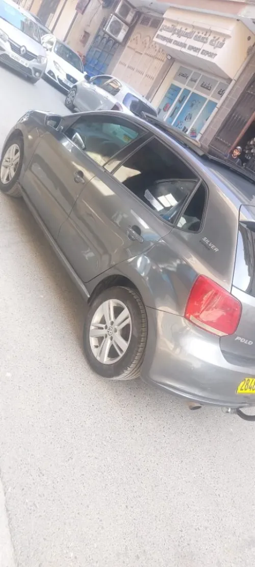 Volkswagen Polo 2013 Silver edition