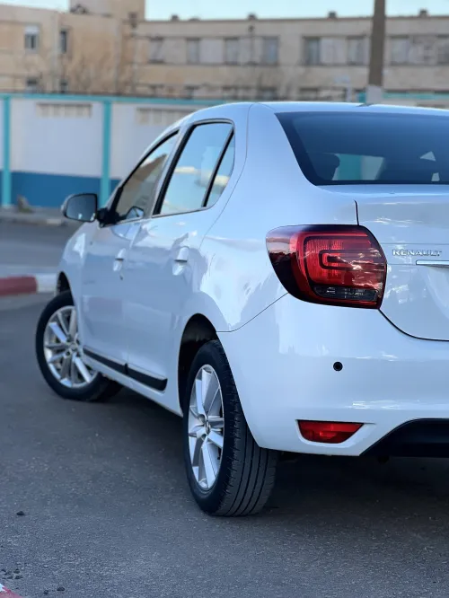 Renault Symbol 2019 Whaite édition