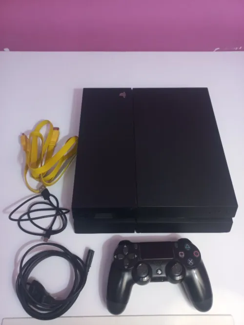 للبيع ps4 fat flacher 500g v12.50 avec manette original
