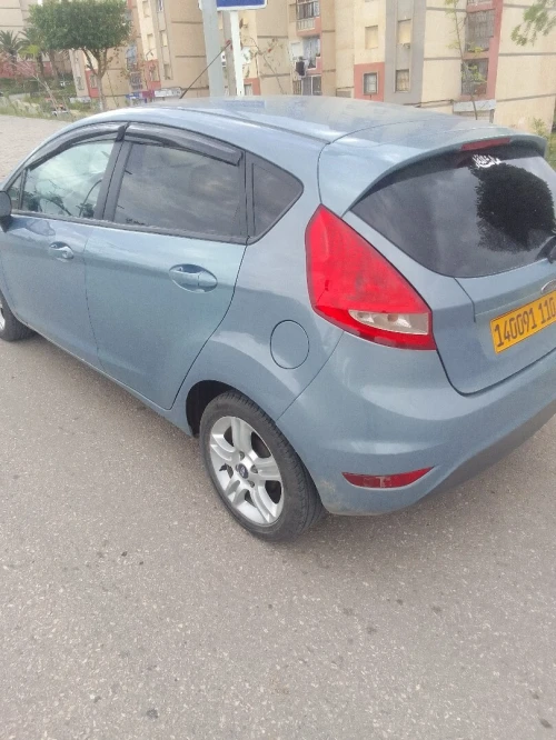 Ford Fiesta 2010 Titanium