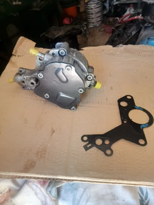 Pompe HP + a vide pour VW Audi Seat etc...