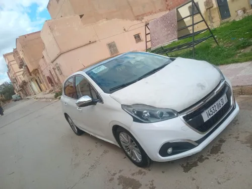 Peugeot 208 2016 Allure Facelift
