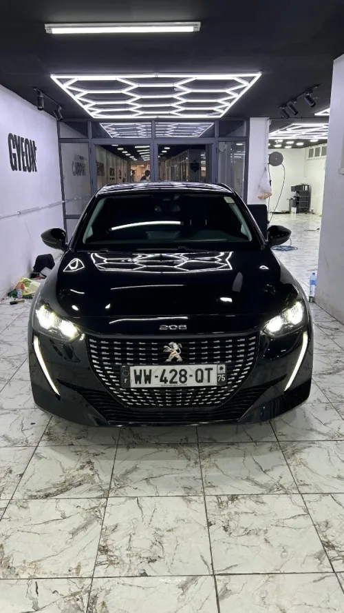 Peugeot 208 2023 Allure Pack