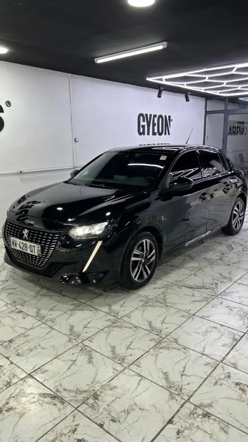 Peugeot 208 2023 Allure Pack