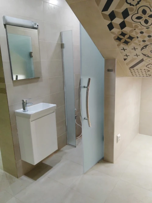 Cabine de douches italien sur mesure  rampe escalier inox 