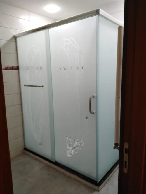 Cabine de douches italien sur mesure 