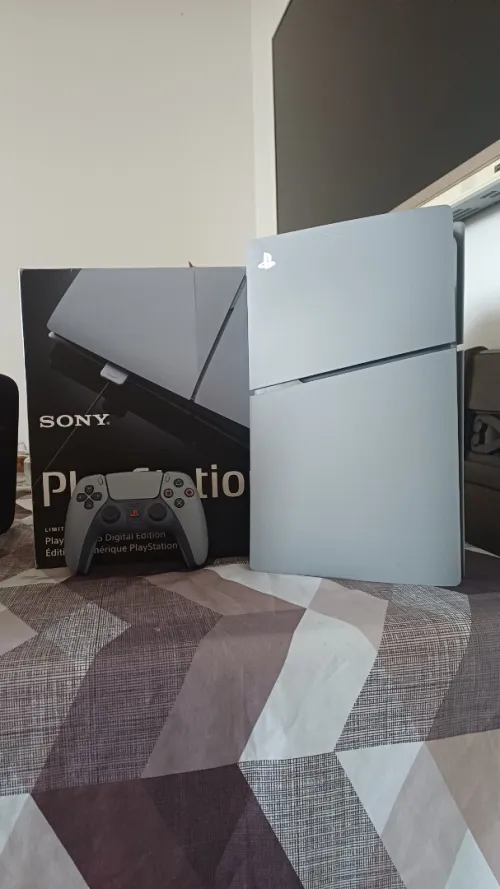 Ps5 slim 30th anniversary flashé