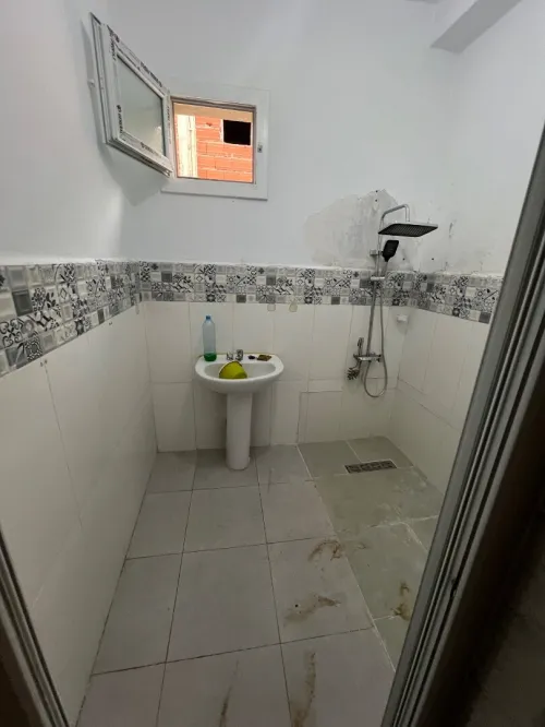 Location Appartement Niveau de villa F3 Alger Baba hassen