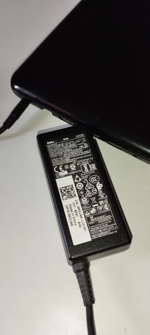 Dell I7 7eme 8g 1to double carte graphique 