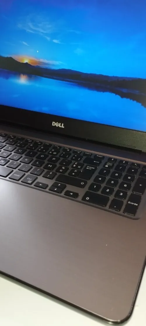 Dell I7 7eme 8g 1to double carte graphique 