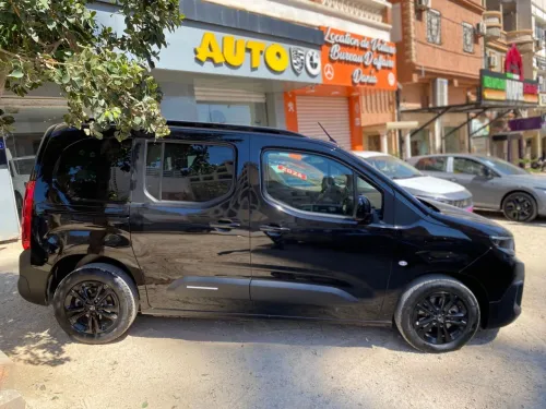 Citroen BERLINGO 2025 