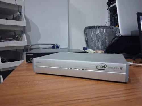 McAfee Stonesoft FW-315 Network Security Firewall Appliance NODE2 G6