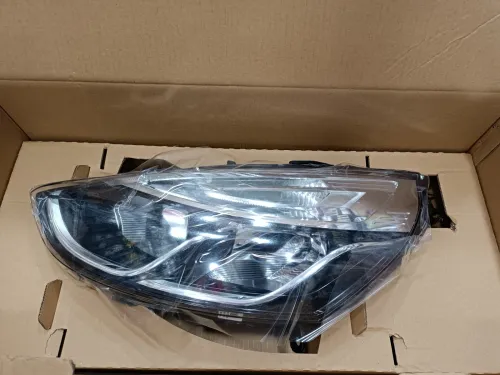 Optique d'origine gauche CLIO4 LIMITED 
