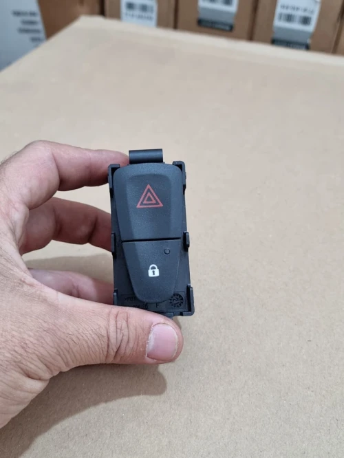 Bouton d'origine Renault