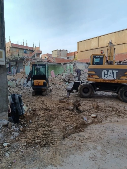 للكراءLocation  Pelle Pneumatique Caterpillar M312