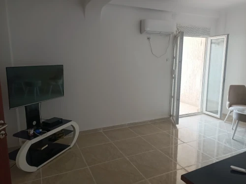 Location Appartement F4 Mostaganem Mezghrane