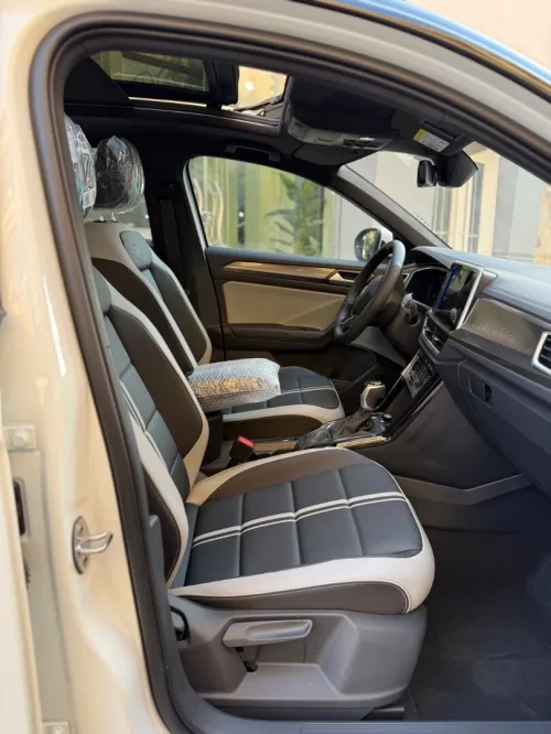 Volkswagen T-Roc 2025 R-Line 