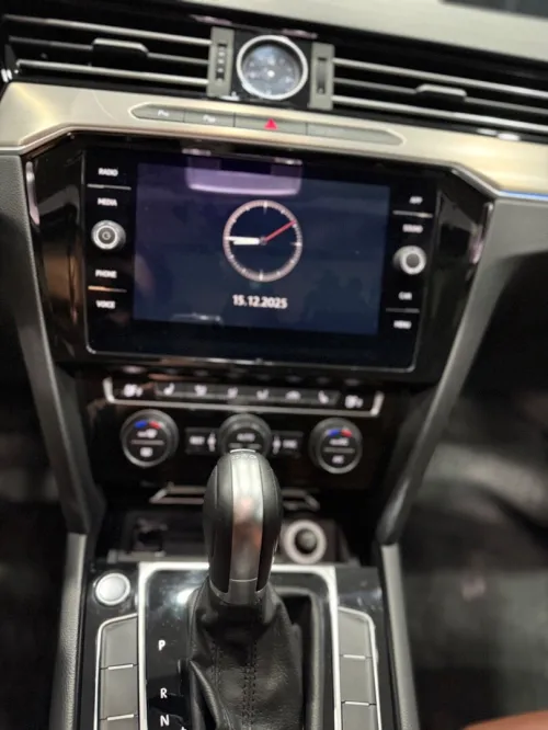 Volkswagen Passat 2019 Carat+