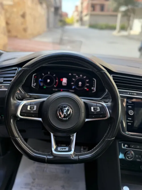 Volkswagen Tiguan 2019 R line