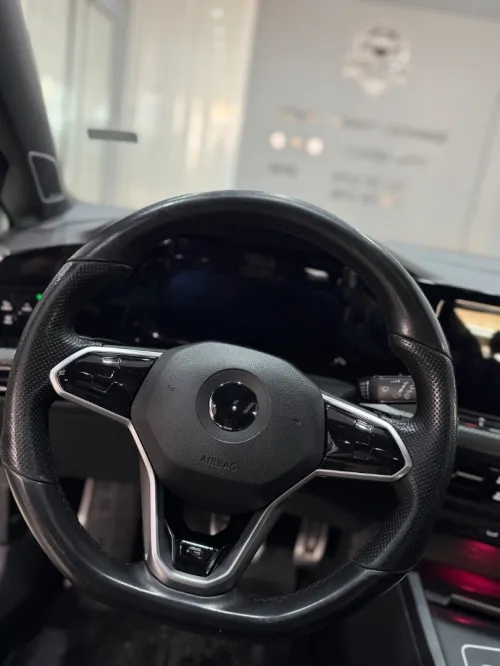 Volkswagen Golf 8 2021 R-Line