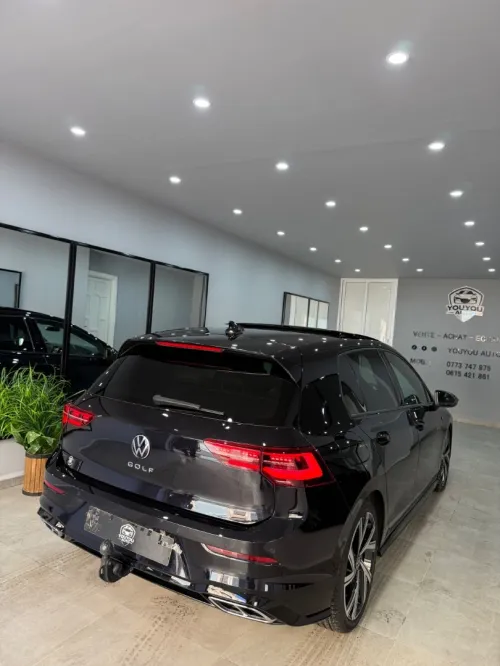 Volkswagen Golf 8 2021 R-Line