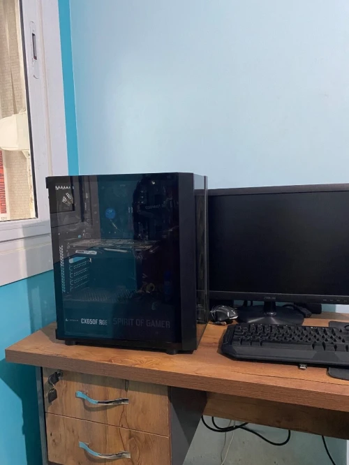 Pc gamer peu utilisé 