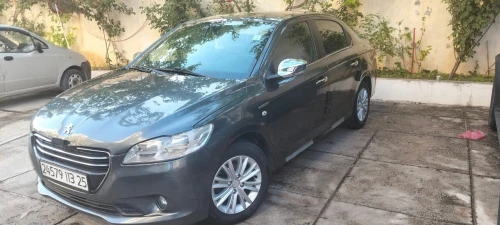 Peugeot 301 2013 Allure