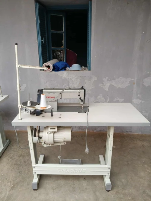 Machine à coudre
