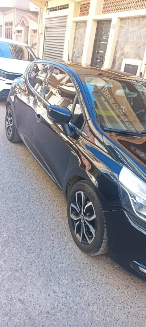 Renault Clio 4 2018 Limited
