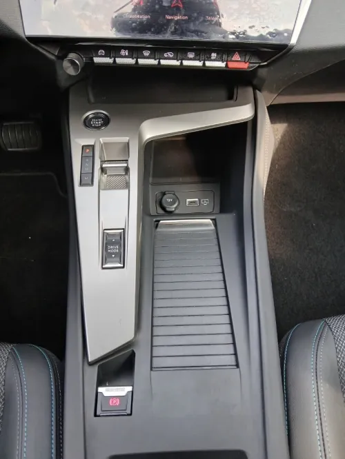 Peugeot 308 2023 Allure Pack