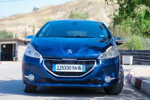 Peugeot 208 2014 Allure