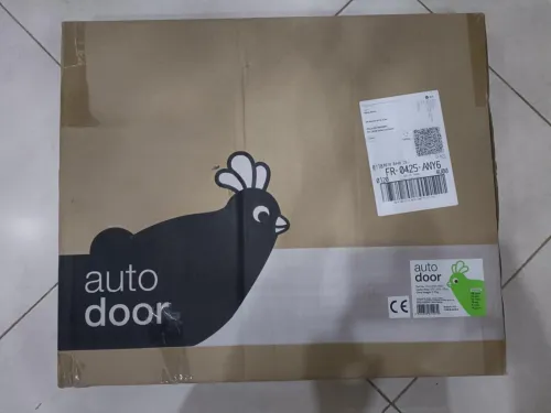 Porte automatique + lampe pour poulailler