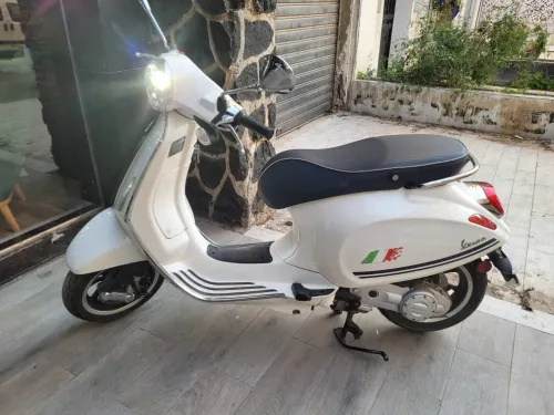 Piaggio Vespa primavera 2023