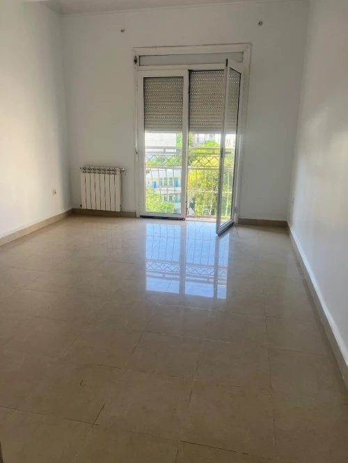 Location Appartement F5 Alger Bir mourad rais