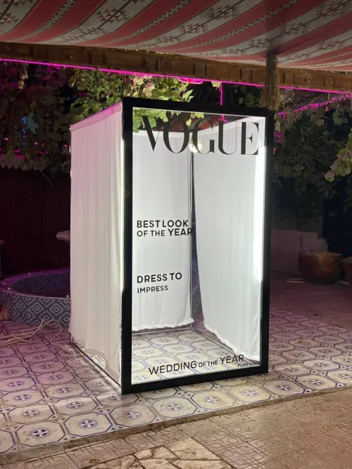 Magazine photo Booth 
