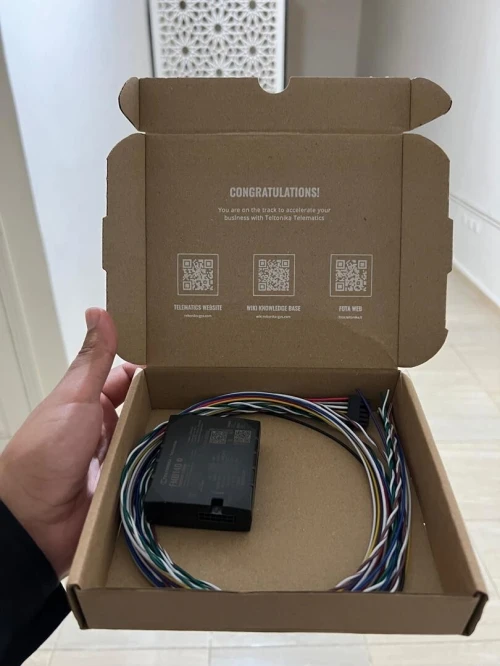 Gps tracker gps traceur , géolocalisation de vehicule , جهاز تتبع و تعقب السيارات عن بعد